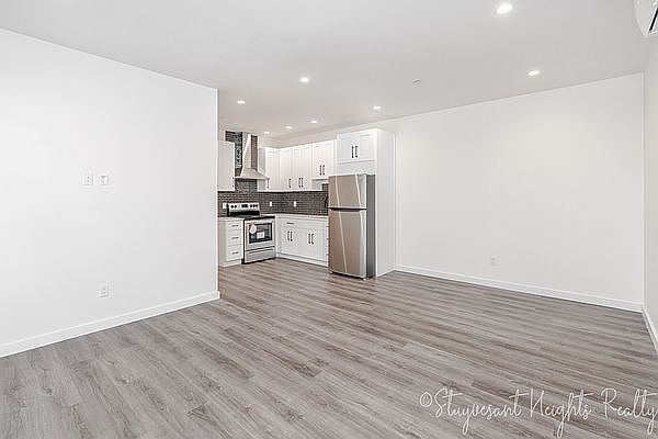 1st image of 114 Thomas S Boyland St #4