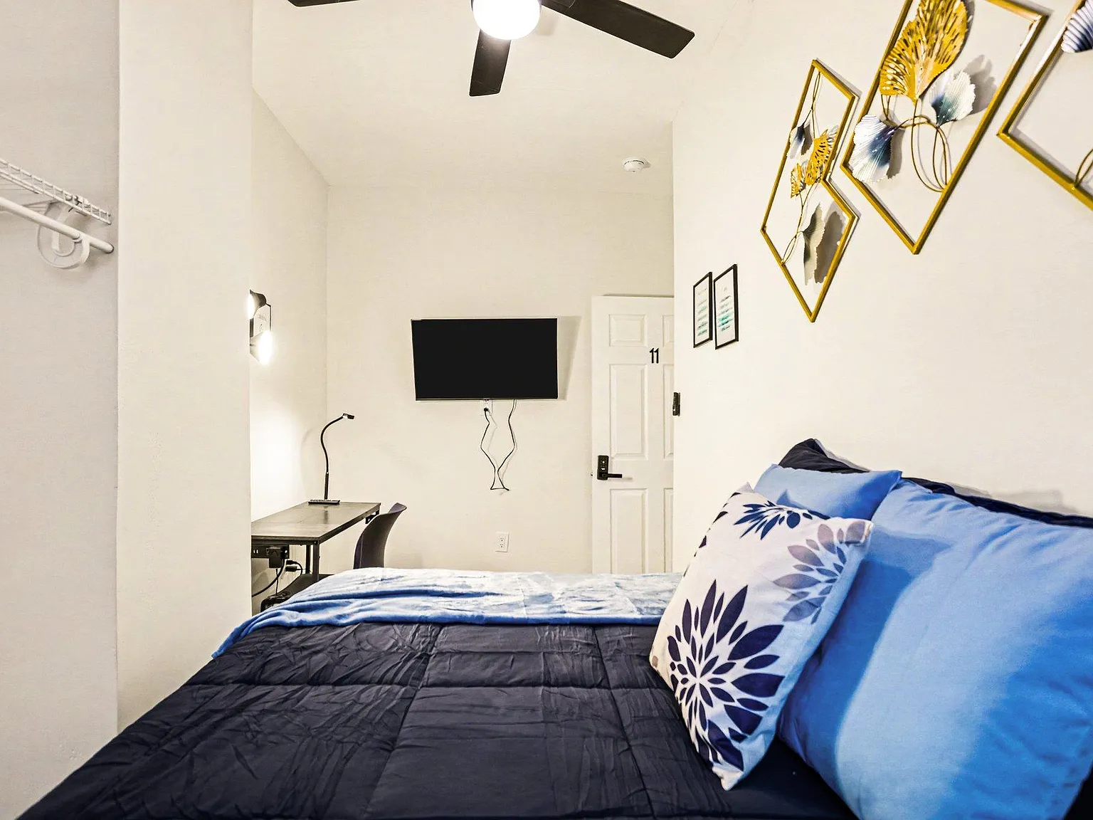 4 bed, 4.0 bath, 2800 sqft, $776 — Photo 1