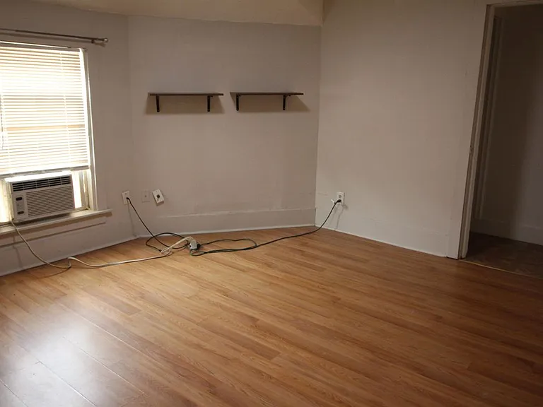 11 Elm St #2 — Photo 9