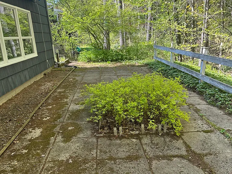 47 Ridgewood Dr — Photo 13