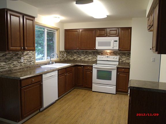 5th image of 15203 77th St NE