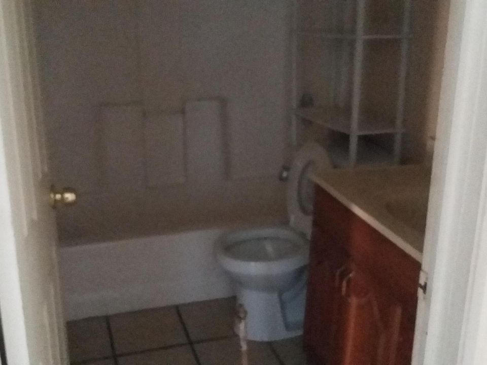 1st image of 2920 Pine Dr
