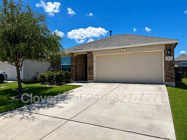 7939 Dovers Den — Photo 3