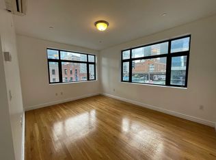 2620 Jackson Ave #2A, Long Island City, NY 11101