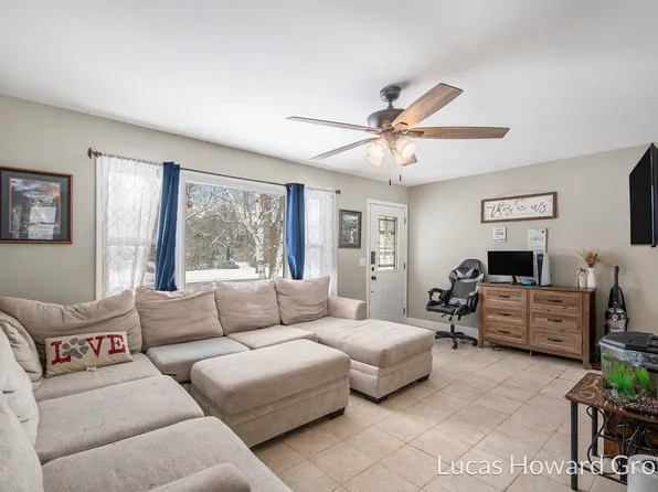 14250 Quincy St, Holland, MI 49424