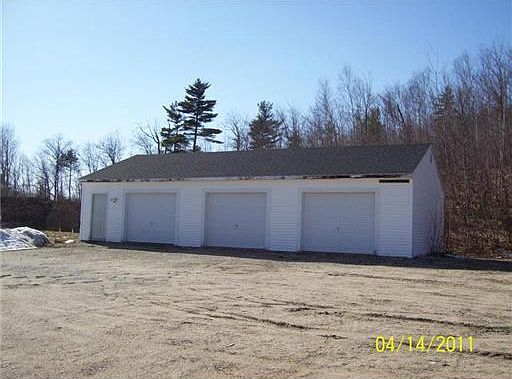 3rd image of 17 Canterbury Drive