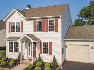 1231 Colonial Dr, Quakertown, PA 18951