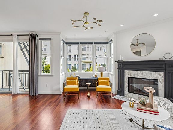 3rd image of 3316 California St APT 4