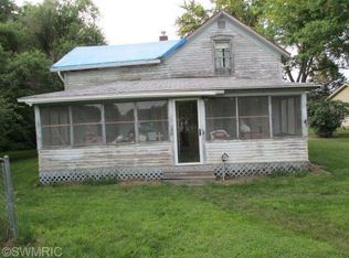 419 Polk St, Colon, MI 49040