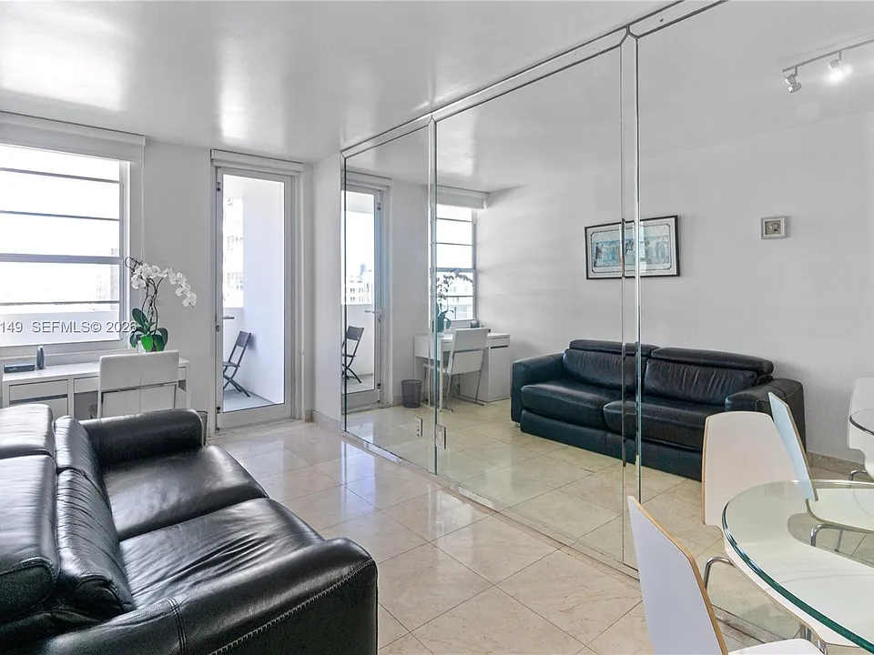 100 Lincoln Rd #1020