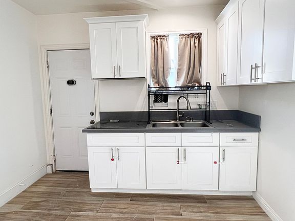 5th image of 19539 Cronin Dr #19537