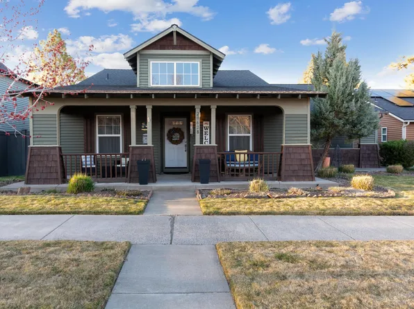 20628 Couples Ln, Bend, OR 97702