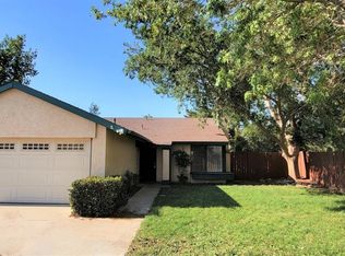 305 W Meadowbrook Ct, Tehachapi, CA 93561