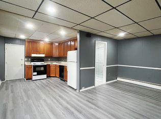 424 Walnut St #1, Darby, PA 19023