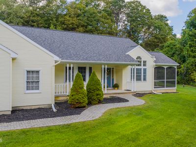 145 Boulderwood Drive, Queensbury, NY, 12804