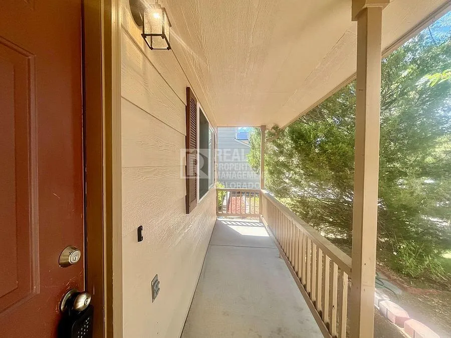 Spacious Home in Thornton! — Photo 2