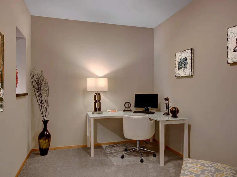 The Covington Apartment Homes — Photo 13