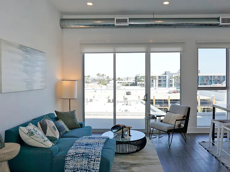 C1 by CLG ( + Coliving) — Photo 8