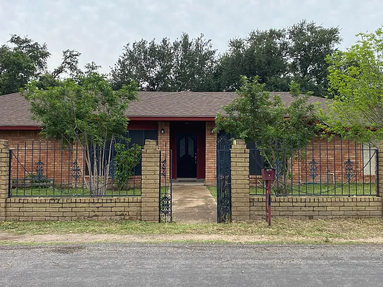 6301 Well Spring Rd — Photo 1