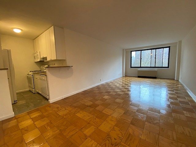 1st image of 2186 5th Ave APT 6T