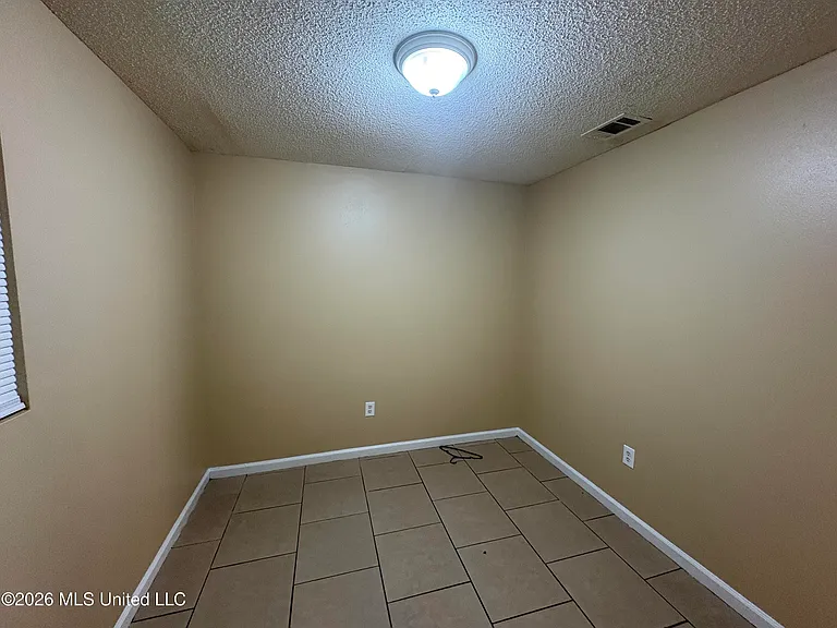 6525 Jasmine St #4 — Photo 14