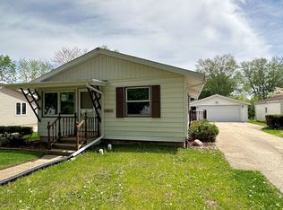 921 14th St, Rochelle, IL 61068