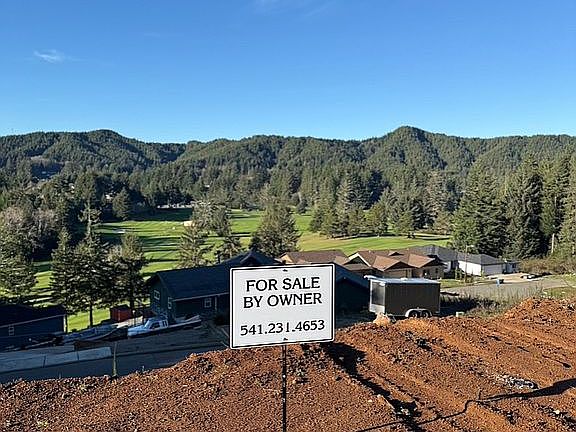 2nd image of 611 Hulton Way