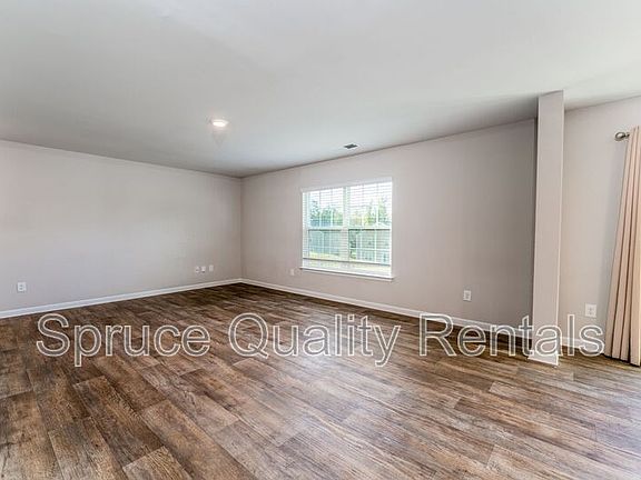 5th image of 108 Saddlehorse Ln