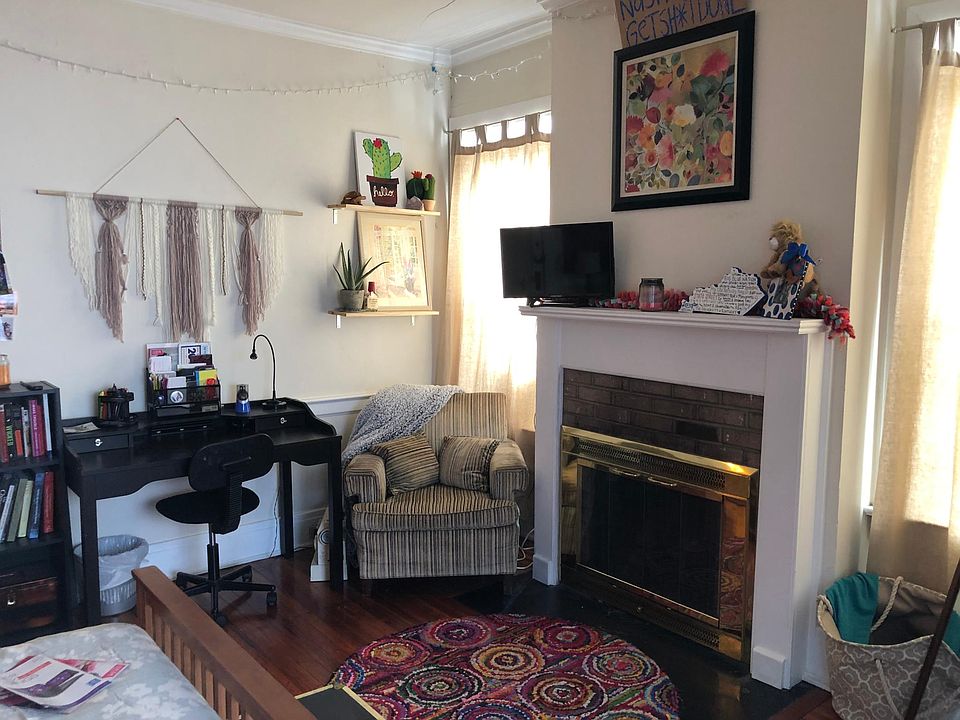 1st image of 228 Lexington Ave APT 201