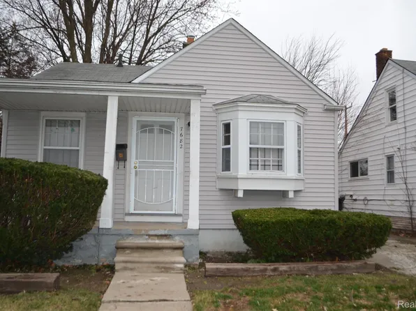 7682 Grandville Ave, Detroit, MI 48228
