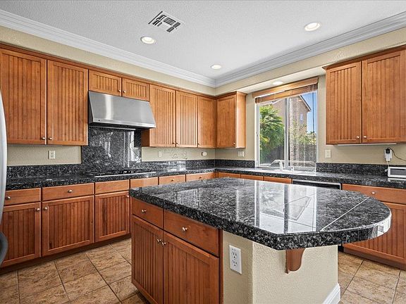 4th image of 5114 Blossom Ranch Dr