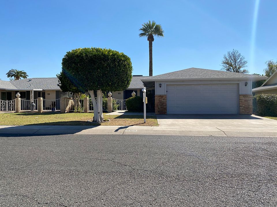 1st image of 10414 W Saratoga Cir