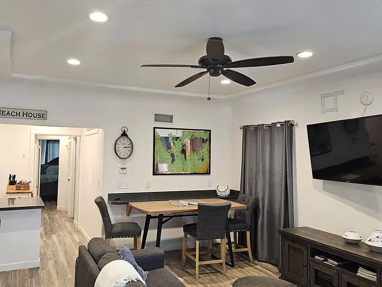 540 Orange Ave — Photo 15