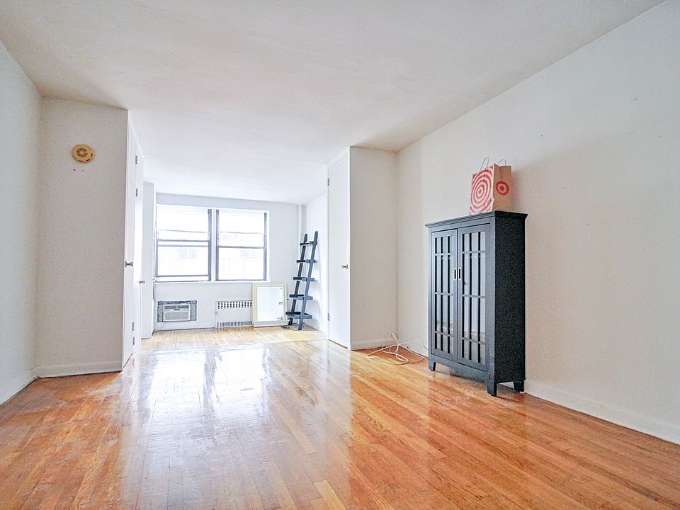 1st image of 239 E 80th St #5