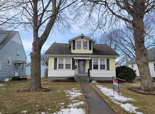 1207 5th Ave, Sterling, IL 61081