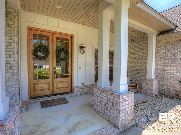 4th image of 21438 Roundhouse Rd