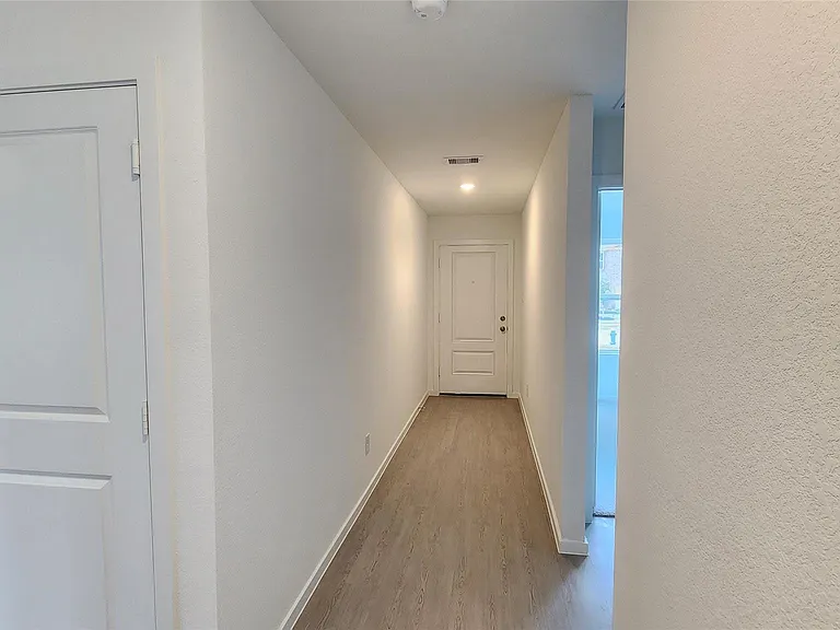16202 Rustic Prairie Dr — Photo 5