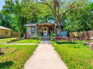 1200 Henninger St, Austin, TX 78702