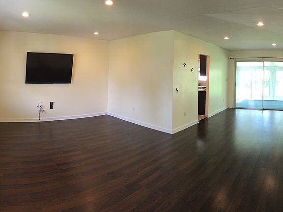 Spacious living and dining room