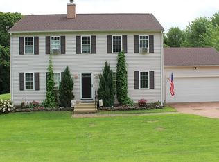 823 Little Rest Rd, Warren, MA 01083