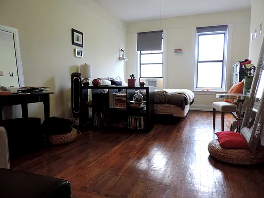 Rented by J Misrahi Realty Corp | media 8