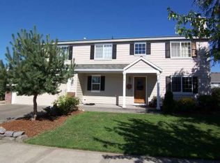 2688 NE 2nd Dr, Hillsboro, OR 97124