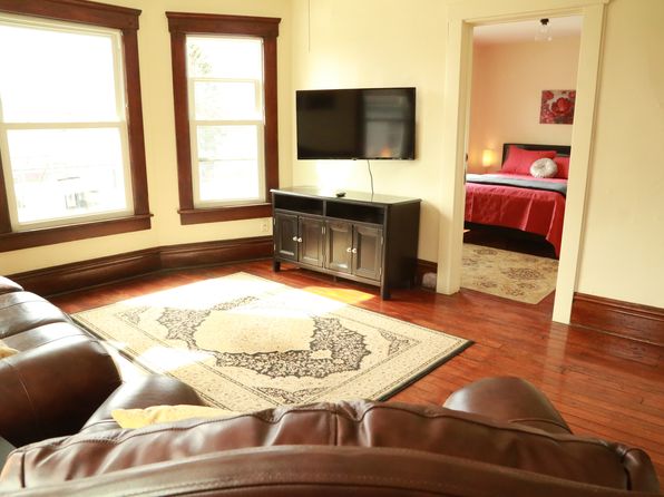 545 E Buchtel Ave #1