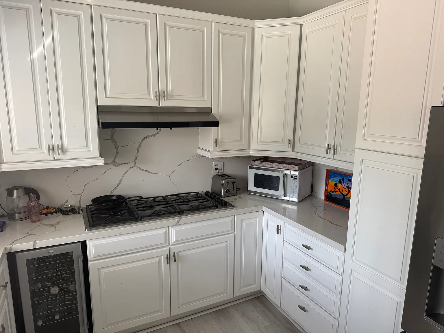 4 bed, 2730 sqft, $2,000 — Photo 2