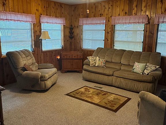 5th image of 33018 Circle Dr