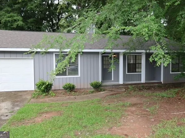 328 Nicole Ct, Jonesboro, GA 30238