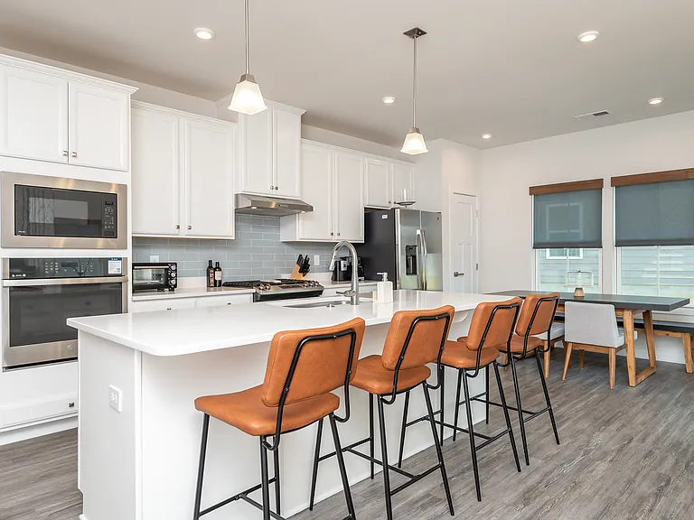 517 Spokane Dr — Photo 3