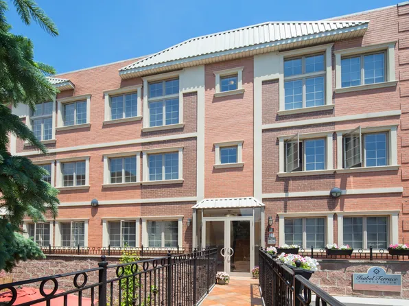 124 68th St APT 101, Guttenberg, NJ 07093