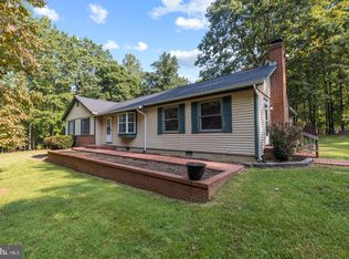 123 Fawn Hills Dr, Fredericksburg, VA 22407