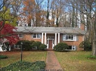 3504 Winston Pl, Fairfax, VA 22030